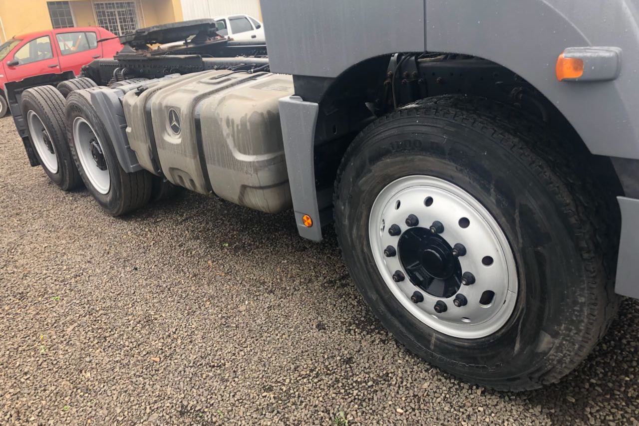 Mercedes Benz Axor 3340 - 07/08 4