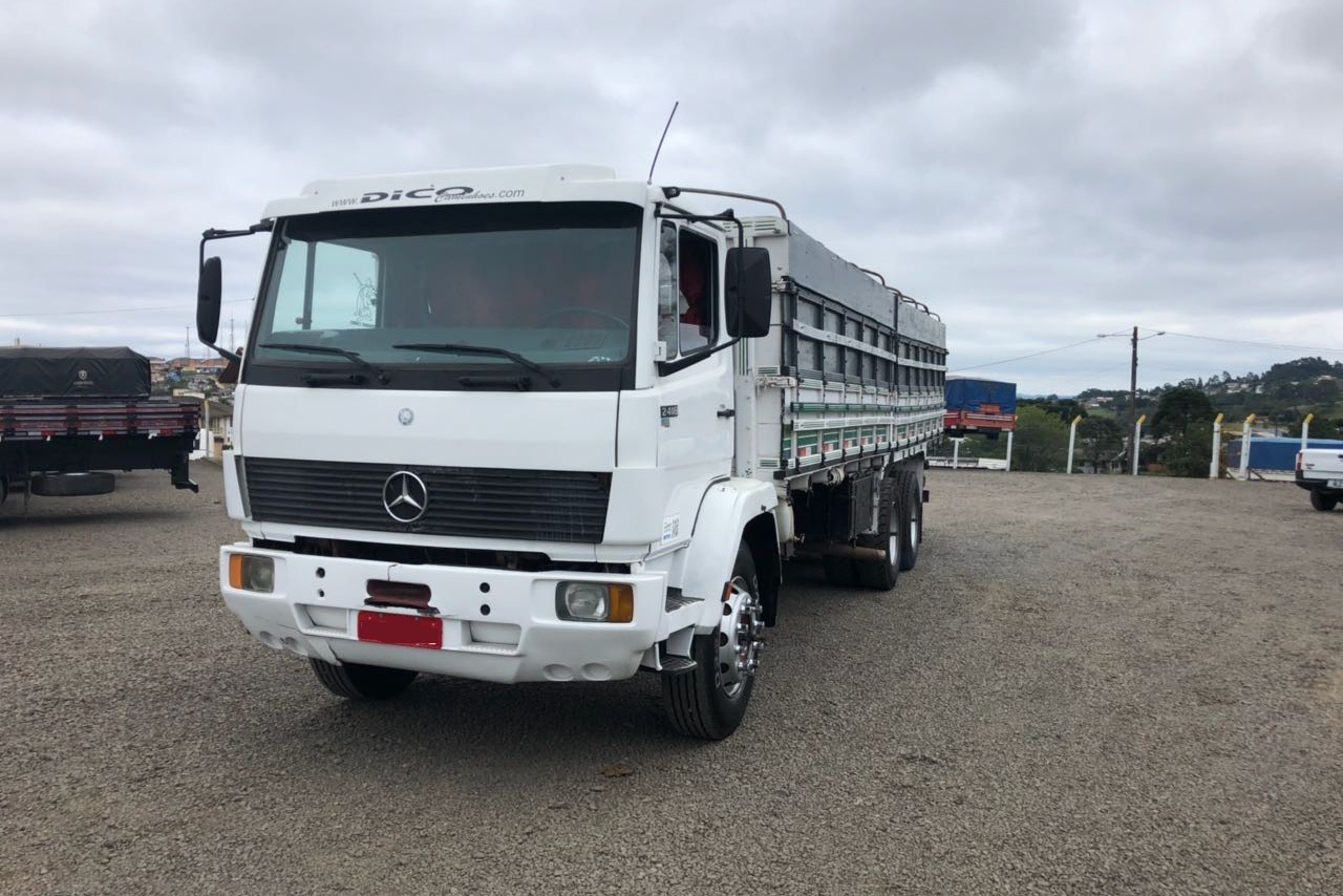 Mercedes Benz MB 2418 - 94/94 2