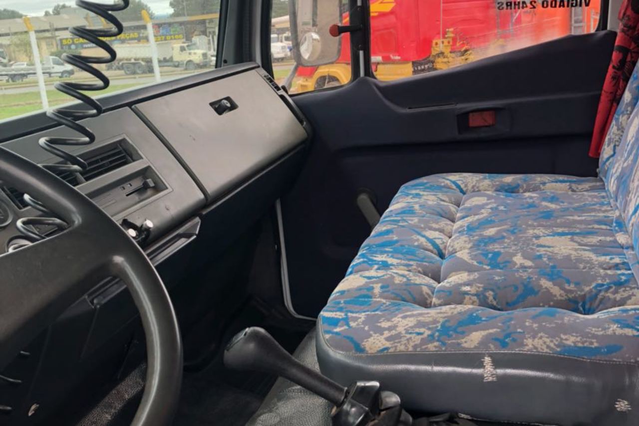 Mercedes Benz MB 2418 - 94/94 14