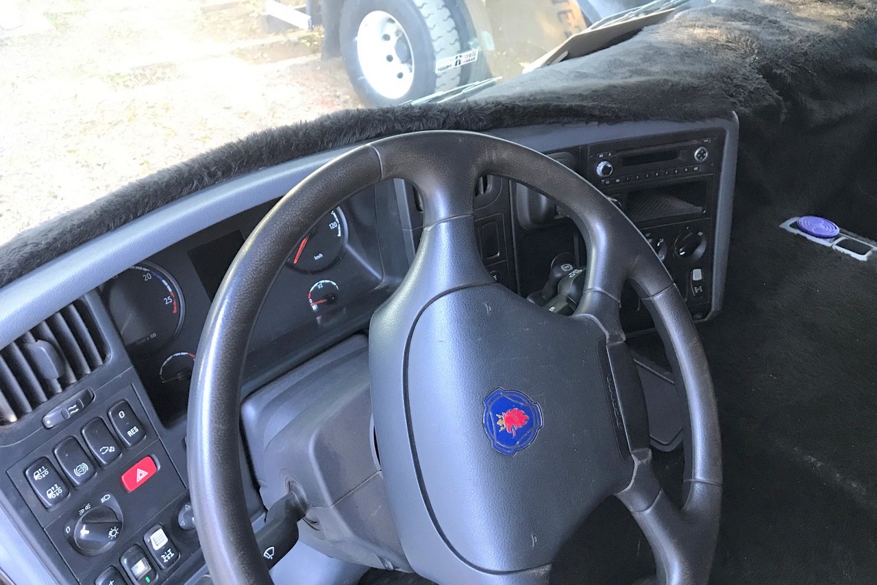 Scania P360 - 13/13 4