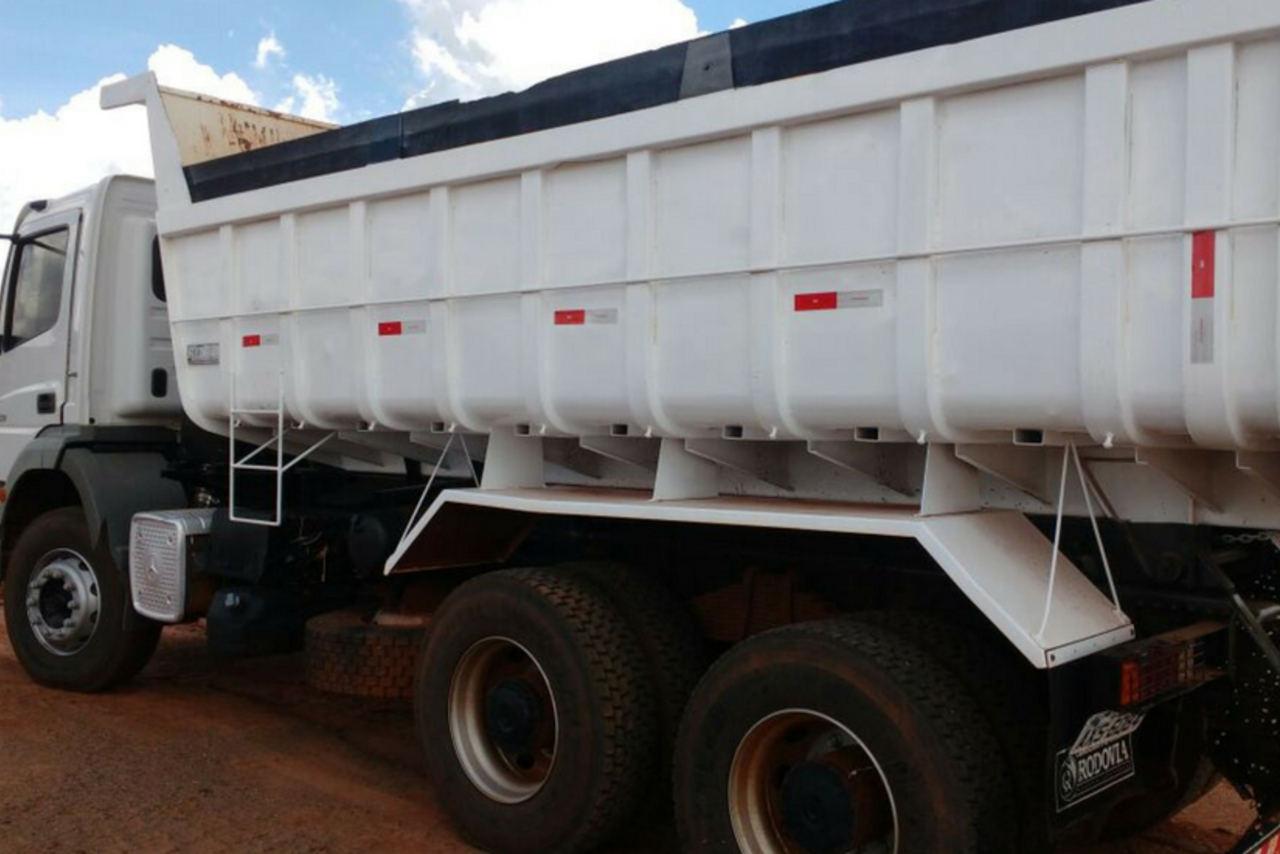 Mercedes Benz Axor 2831 - 13 4