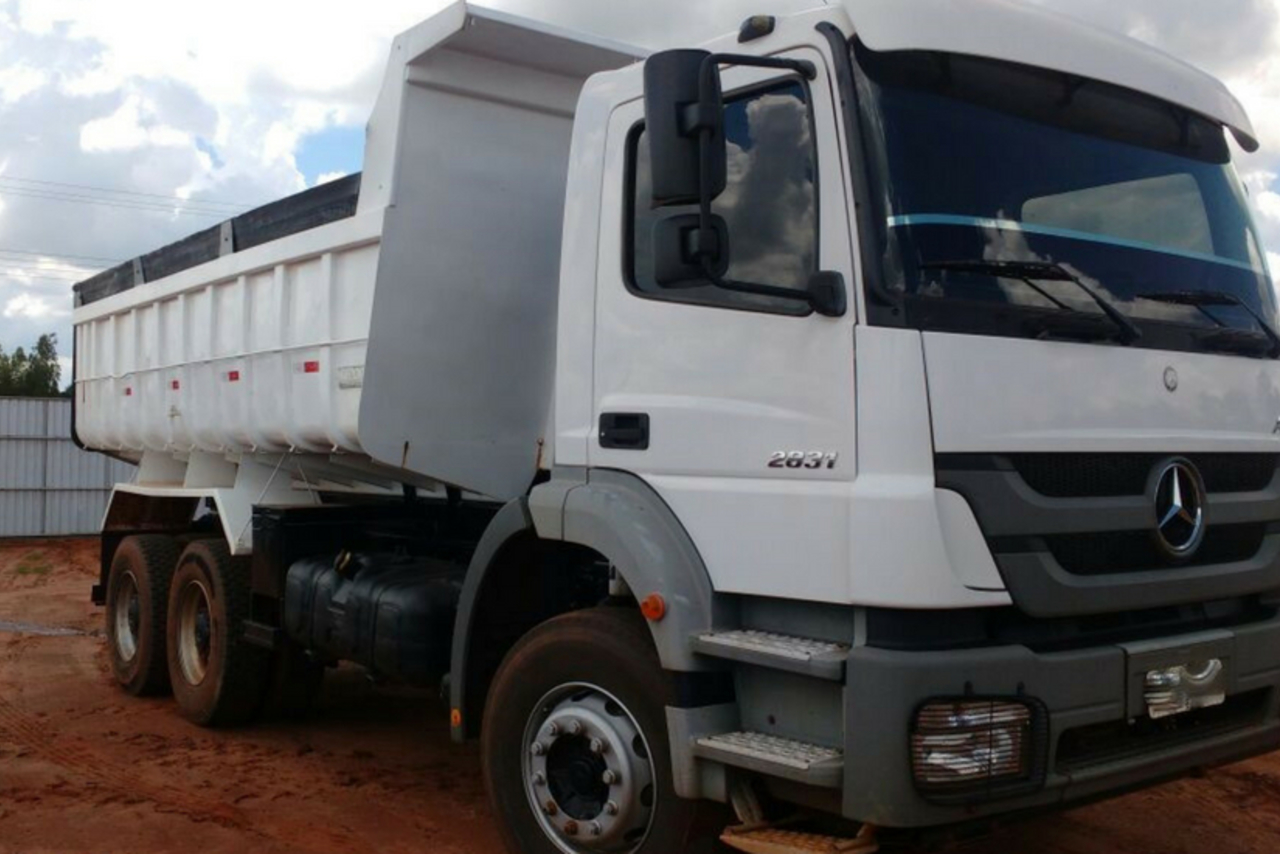 Mercedes Benz Axor 2831 - 13 5
