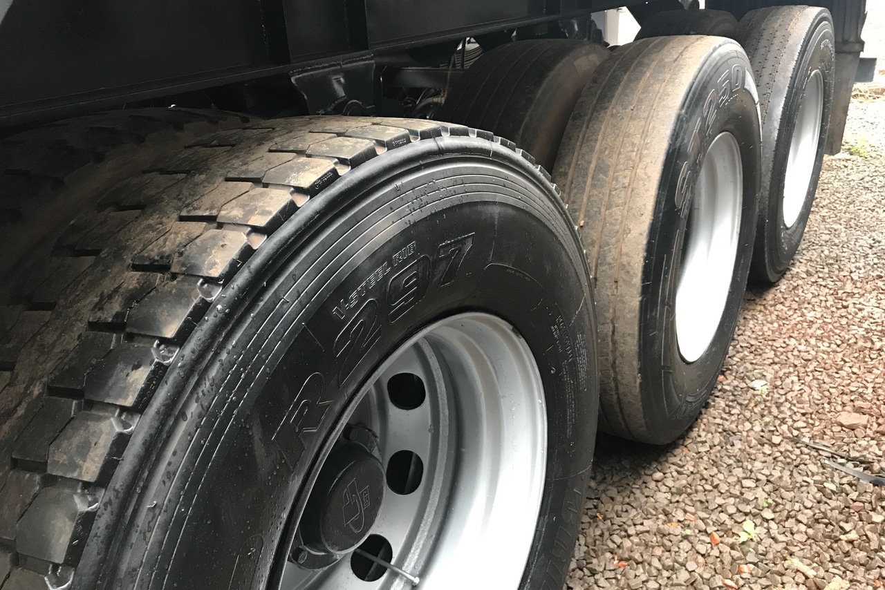 Scania 113 360 - 97/97 8