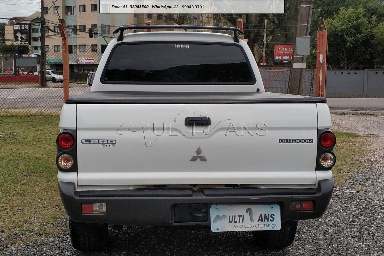 Mitsubishi Outros - 11/12 10