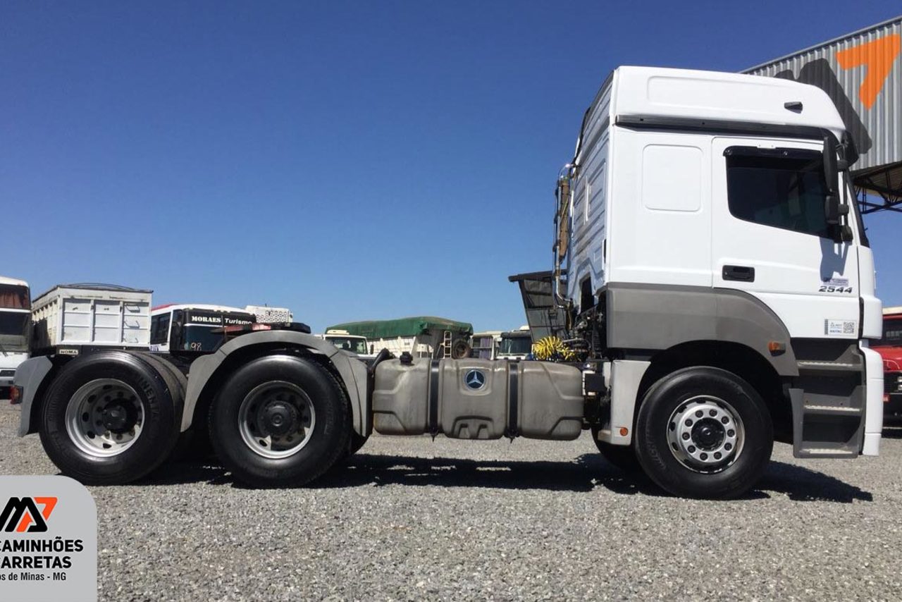 Mercedes Benz Axor 2544 - 10 7