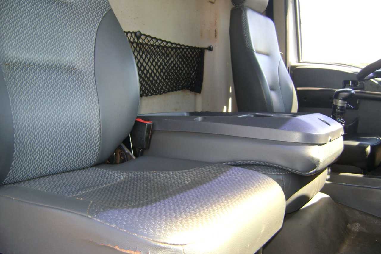 Ford Cargo2219 - 13/13 21