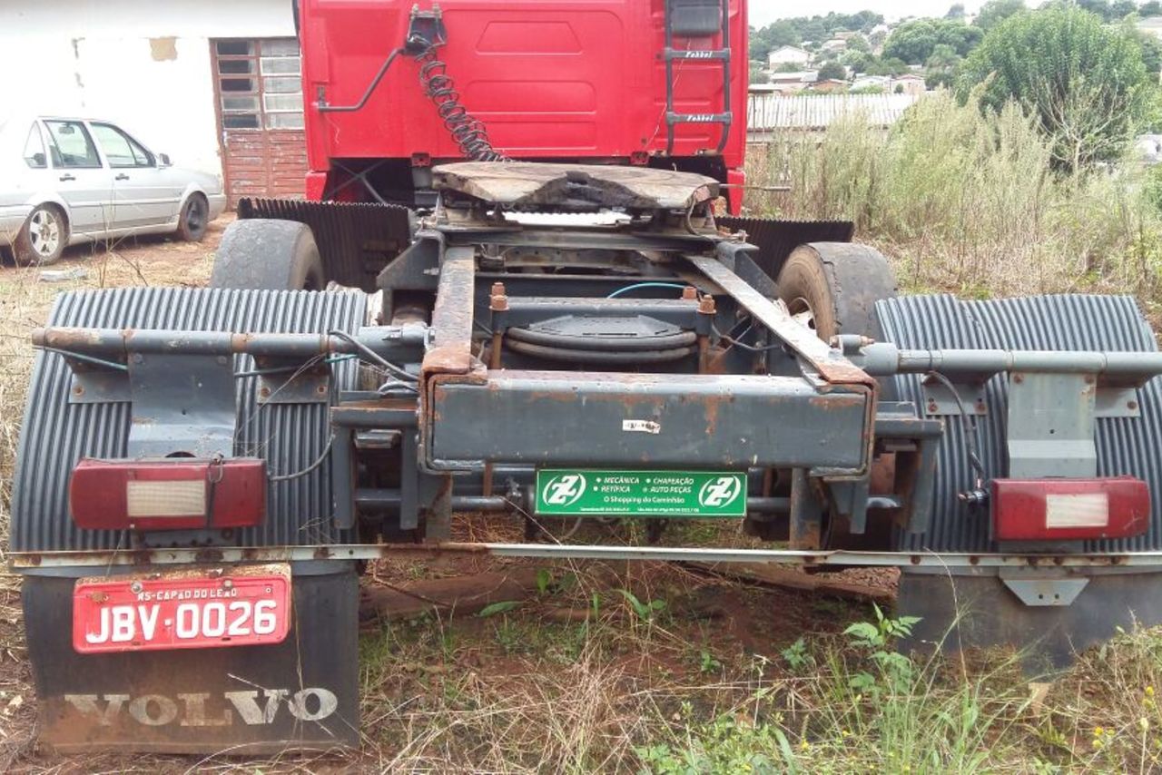 Volvo NH12 380 - 04/04 6