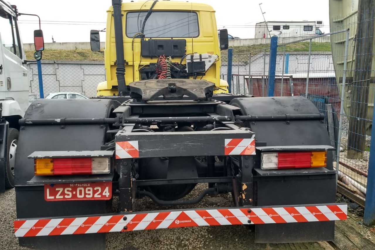 Volkswagen VW 16220 - 90/90 3