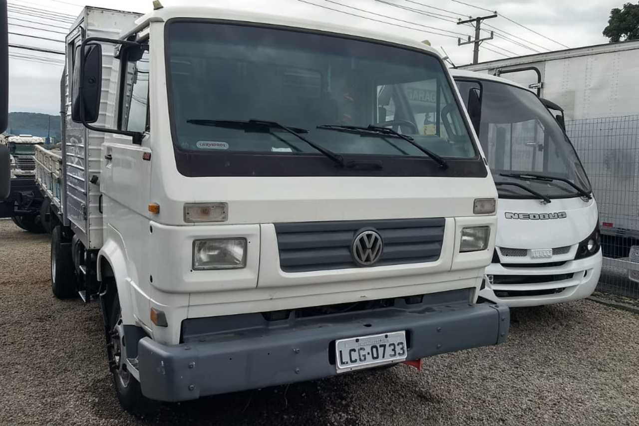 Volkswagen 8 100 - 98/98 2