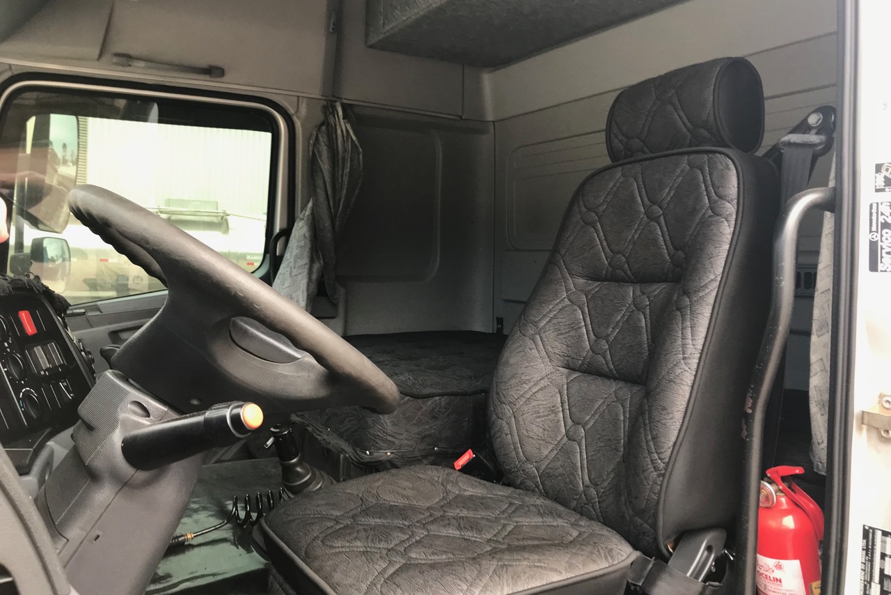 Mercedes Benz Axor 2544 - 09/09 3