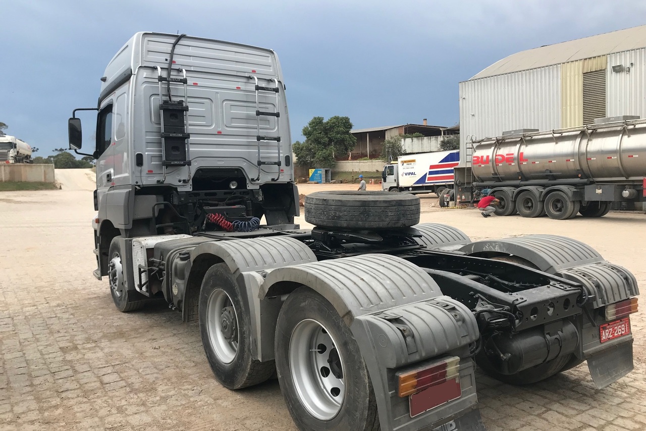 Mercedes Benz Axor 2544 - 09/09 6