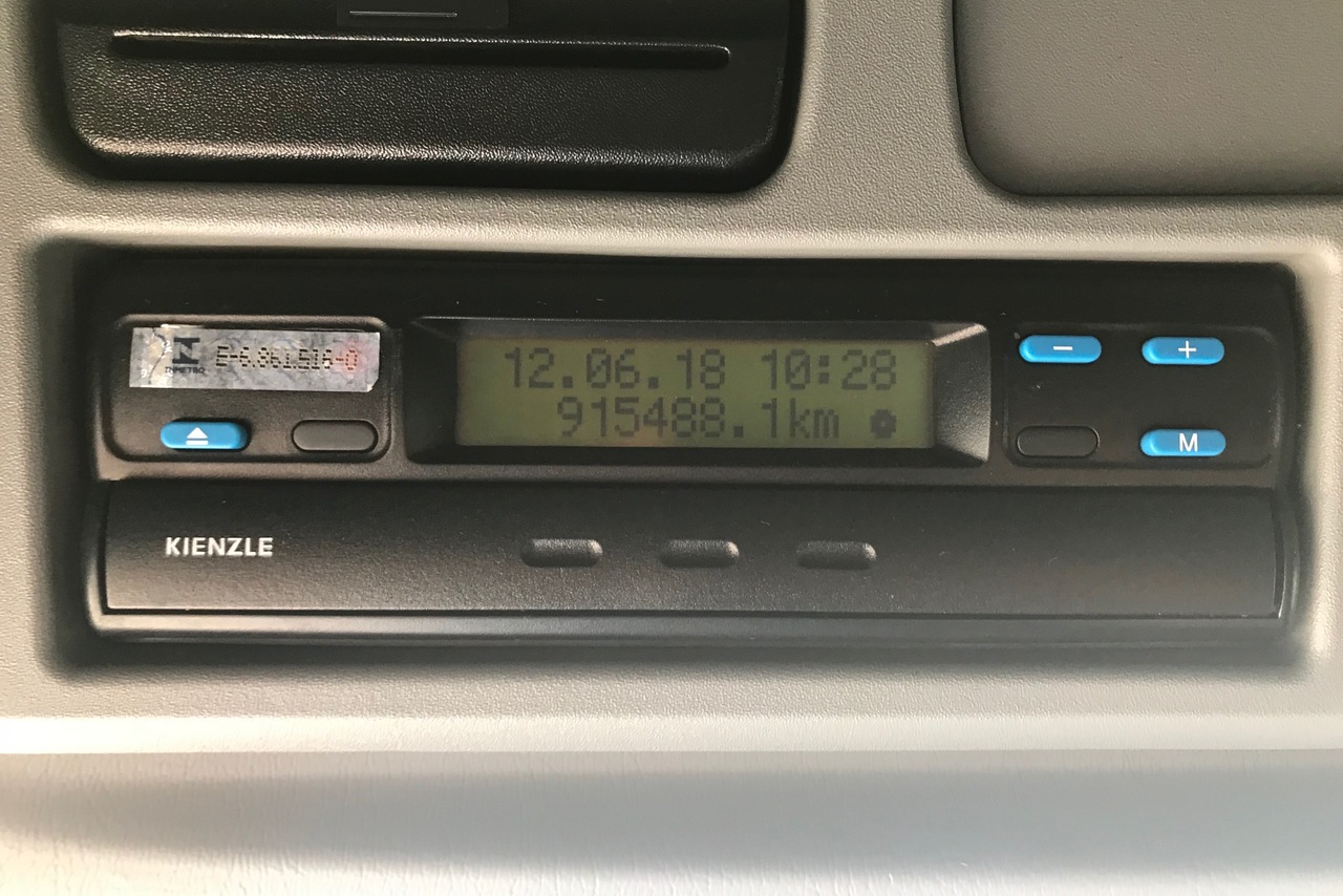 Mercedes Benz Axor 2544 - 09/09 7