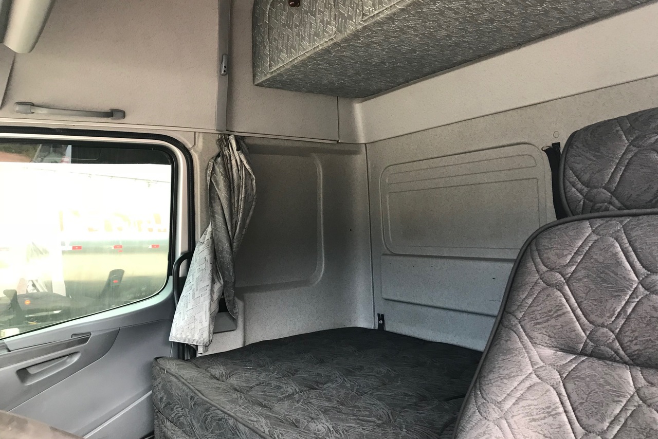 Mercedes Benz Axor 2544 - 09/09 8