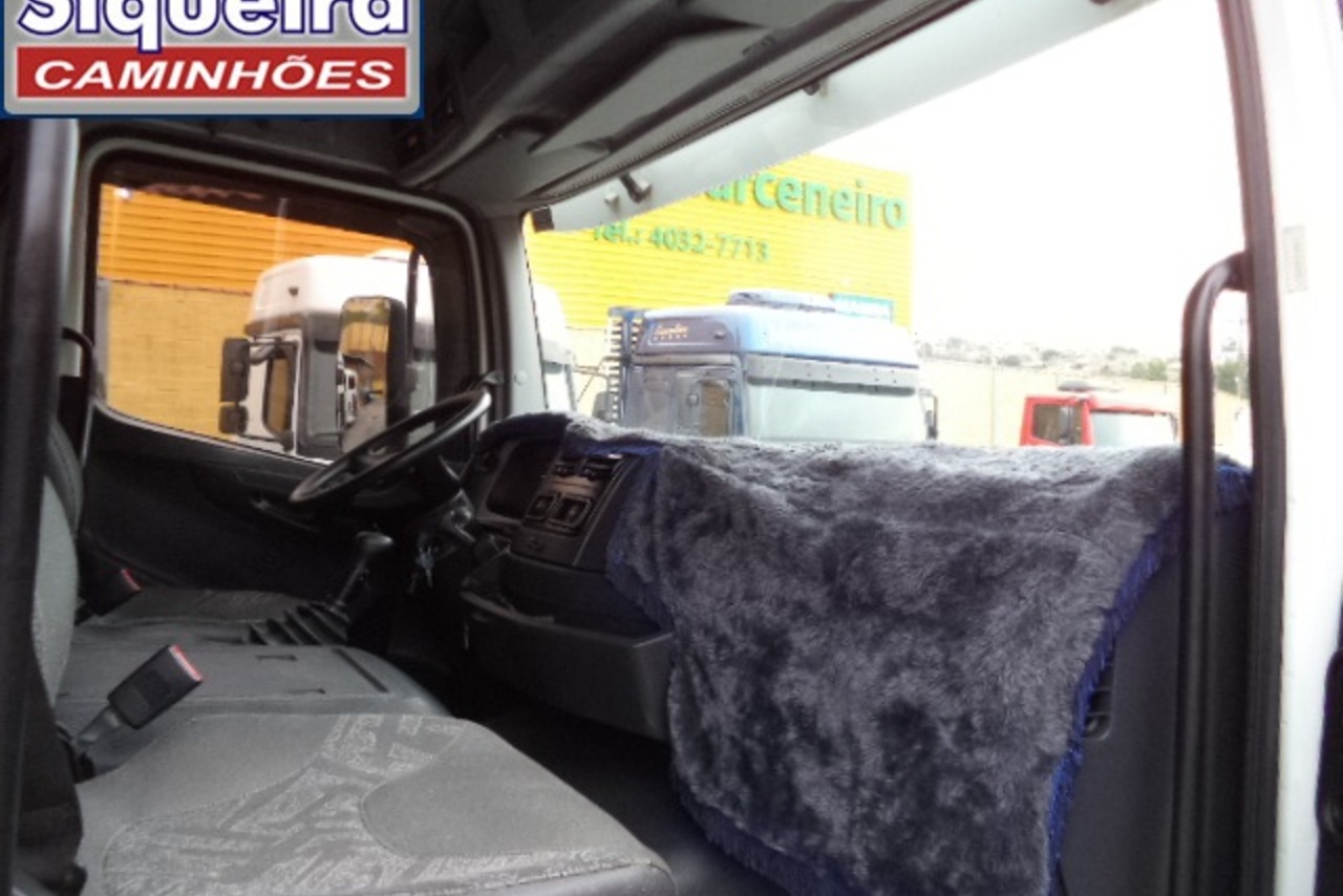 Mercedes Benz Atego 2426 - 14/14 8