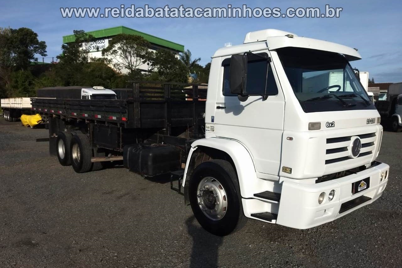 Volkswagen 23 220 - 05/05 14