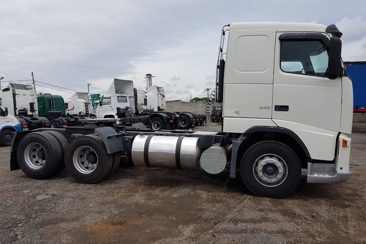 Volvo FH 440 - 08/09 2