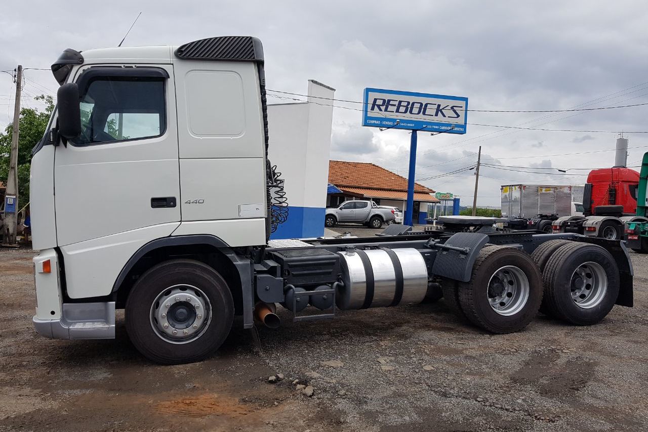 Volvo FH 440 - 08/09 4