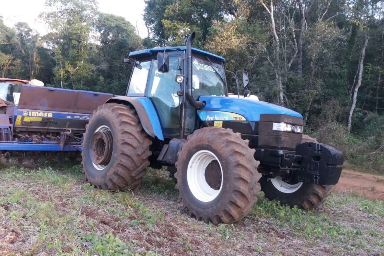 New Holland  TM 165 - 04 5