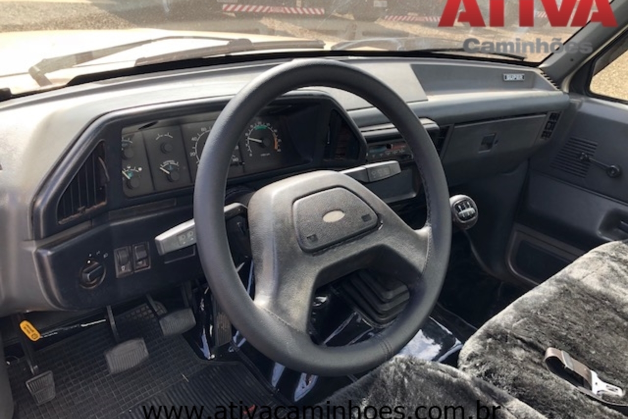 Ford F4000 - 95/95 8
