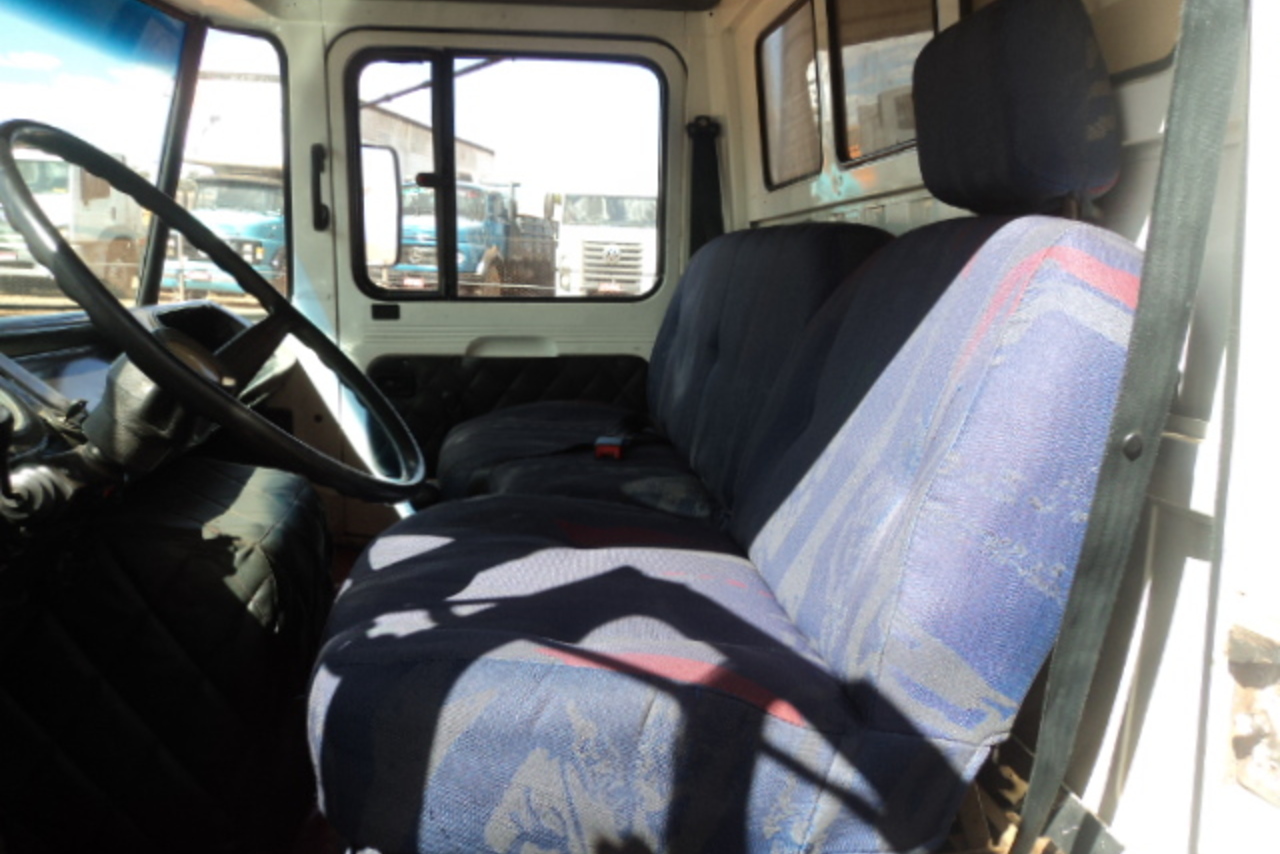 Mercedes Benz MB 608 - 85/85 6