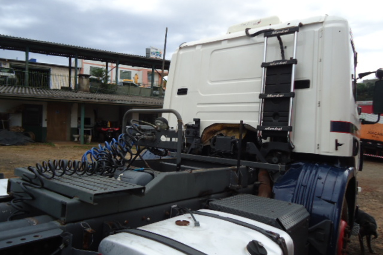 Scania P94 310 - 05/05 8