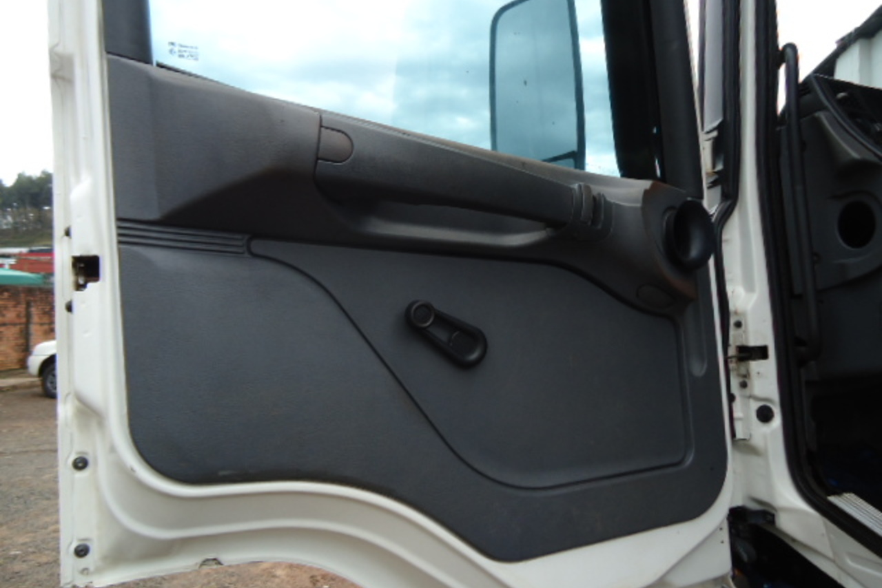 Scania P94 310 - 05/05 14