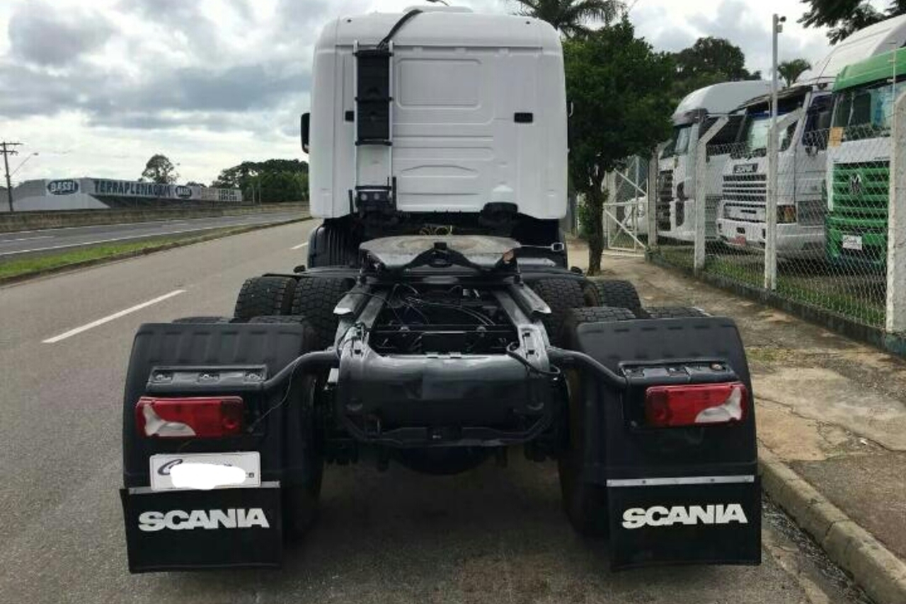 Scania 400 - 04/04 10