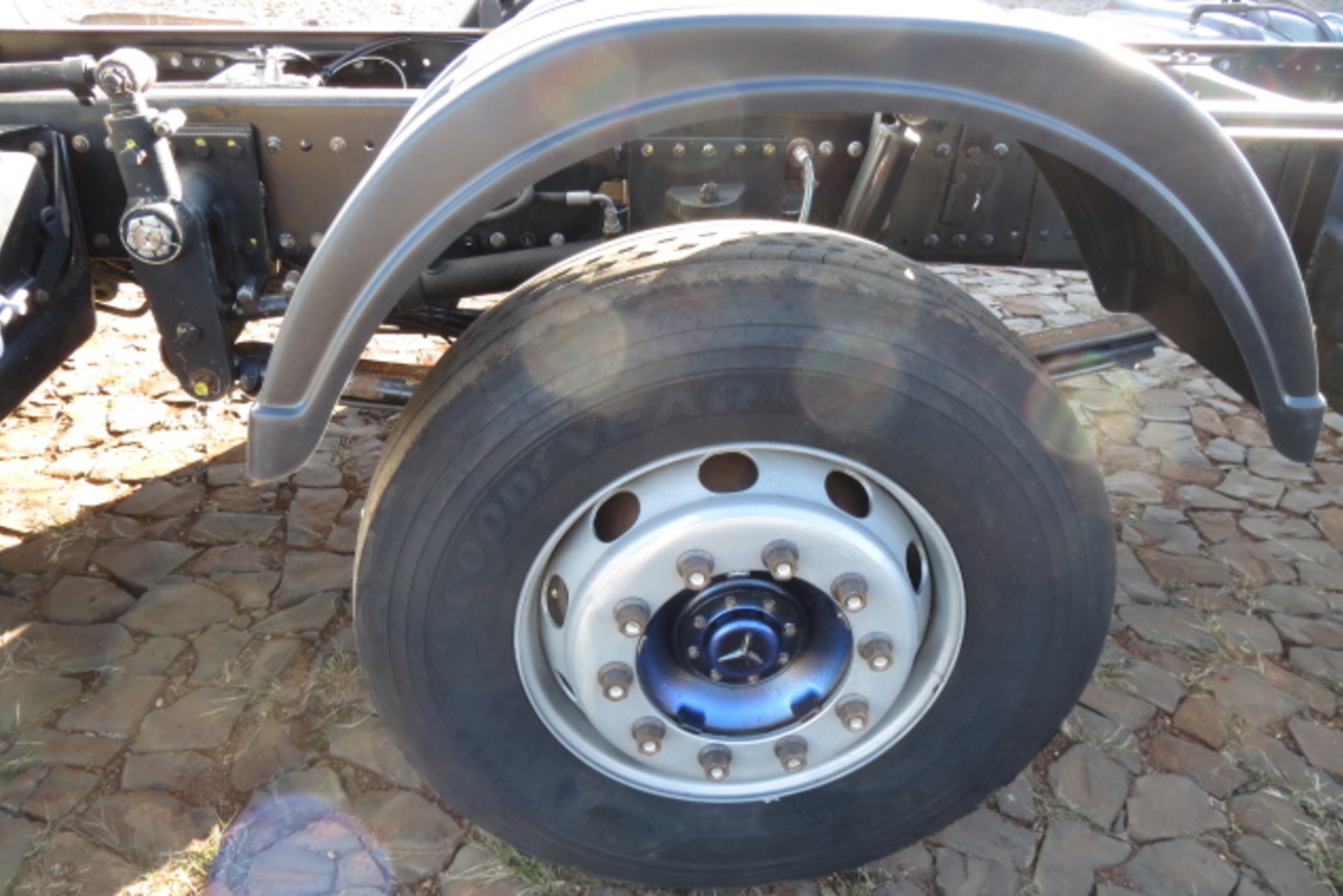 Mercedes Benz Atego 2429 - 13/13 6