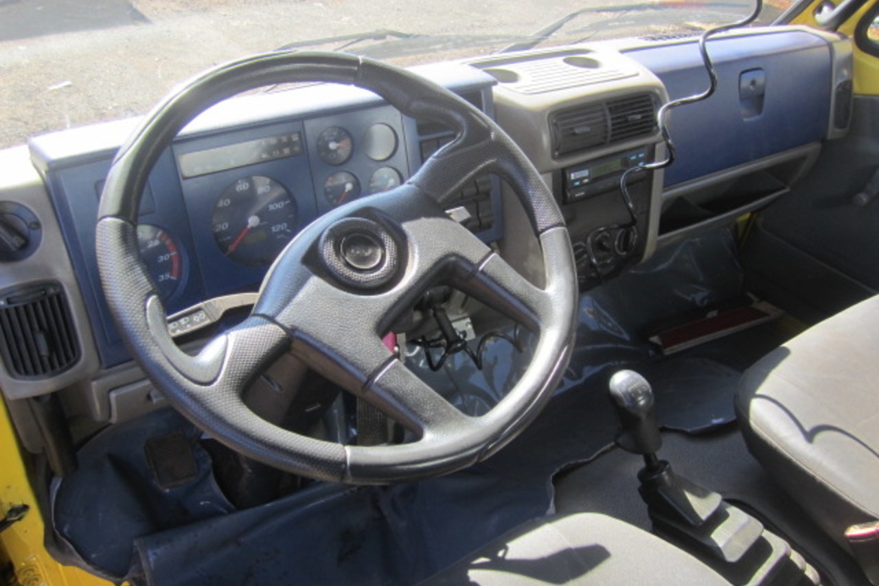 Volkswagen 13-180 - 06/06 12