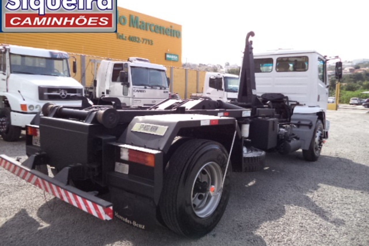 Mercedes Benz MB 1718 - 09/09 13