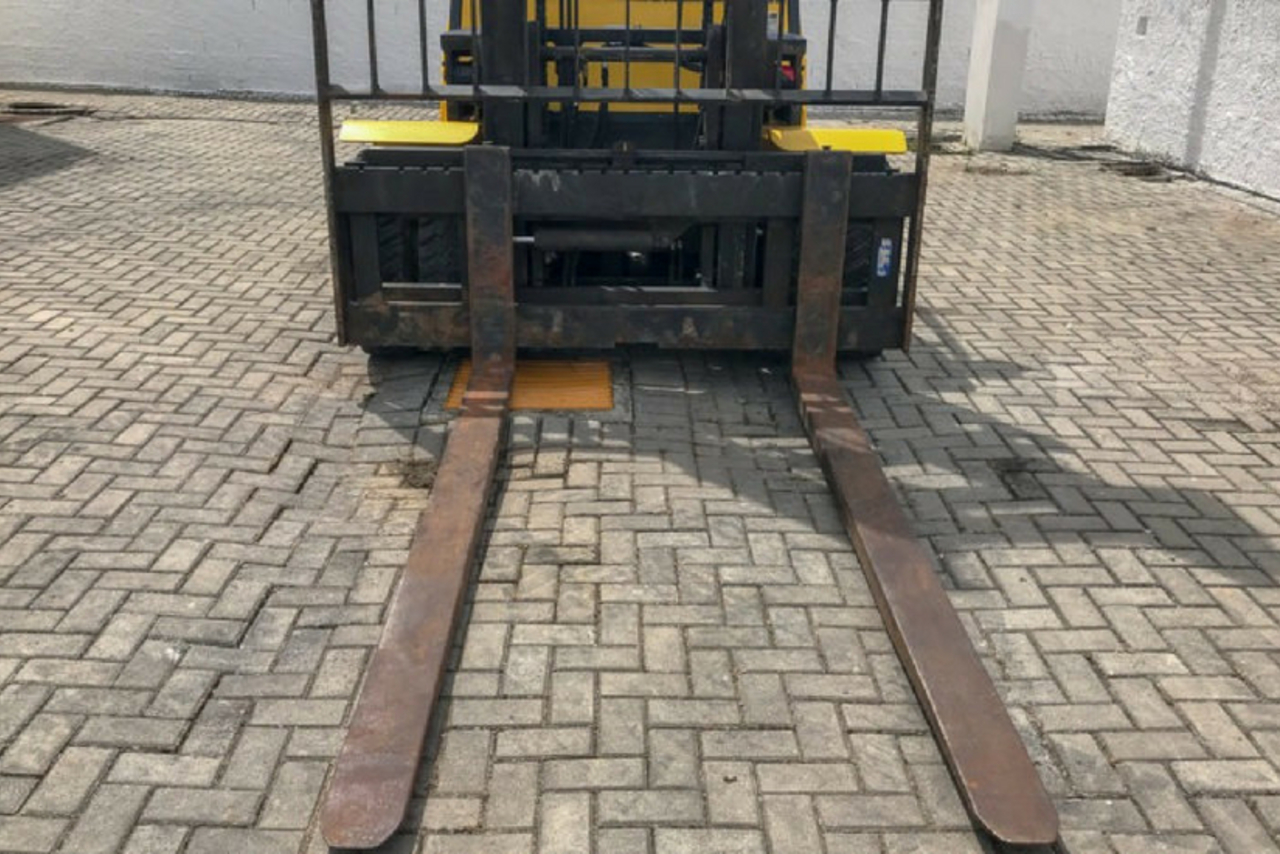 Hyundai HDF70-7S - 12 6