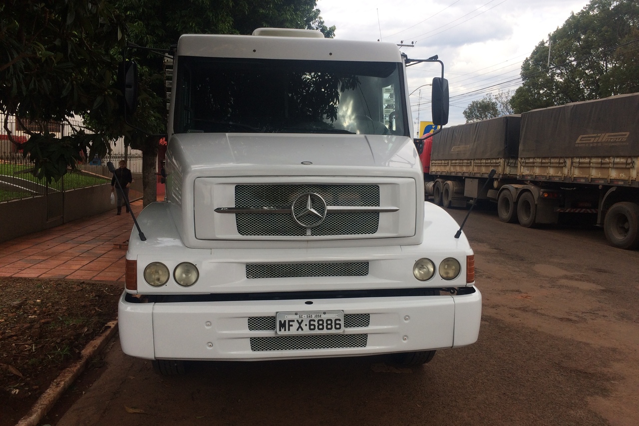 Mercedes Benz MB 1620 - 09/09 6