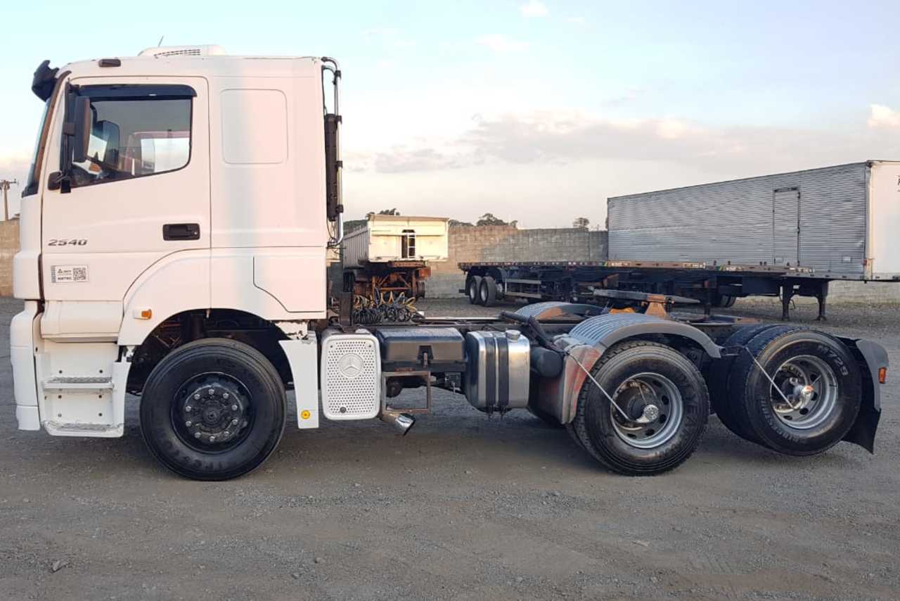 Mercedes Benz Axor 2540 - 06/06 4