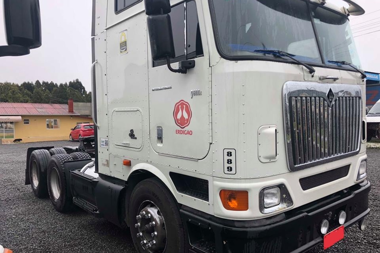 International 9800i - 11/12 4
