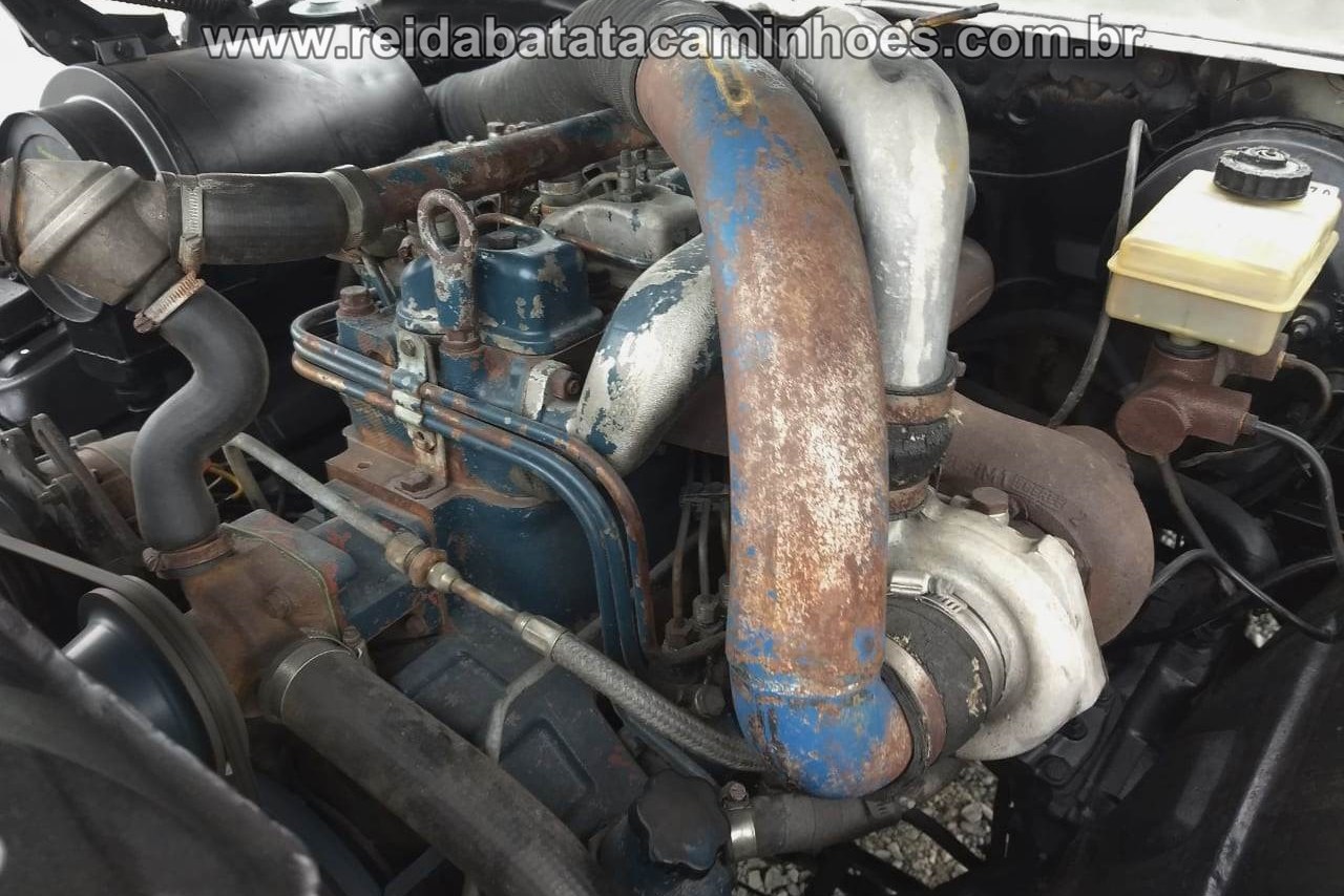 Ford F2000 - 84/84 9