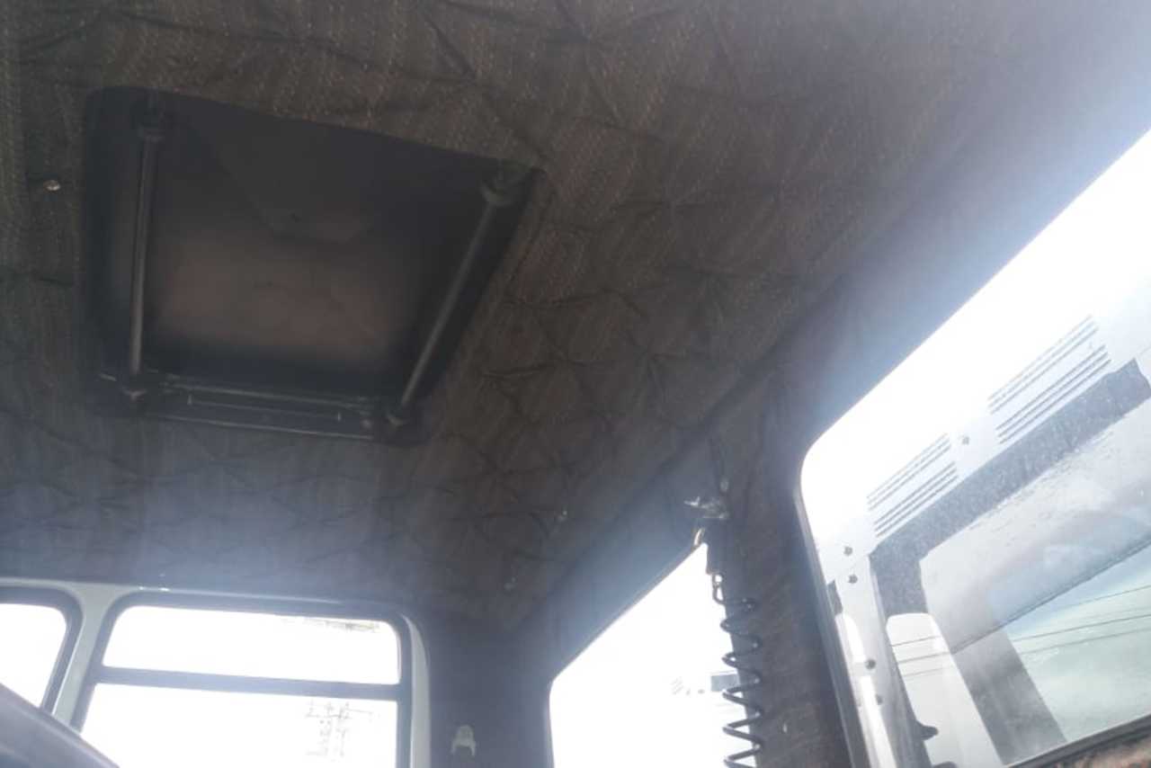 Ford Cargo 1618 - 87/87 9