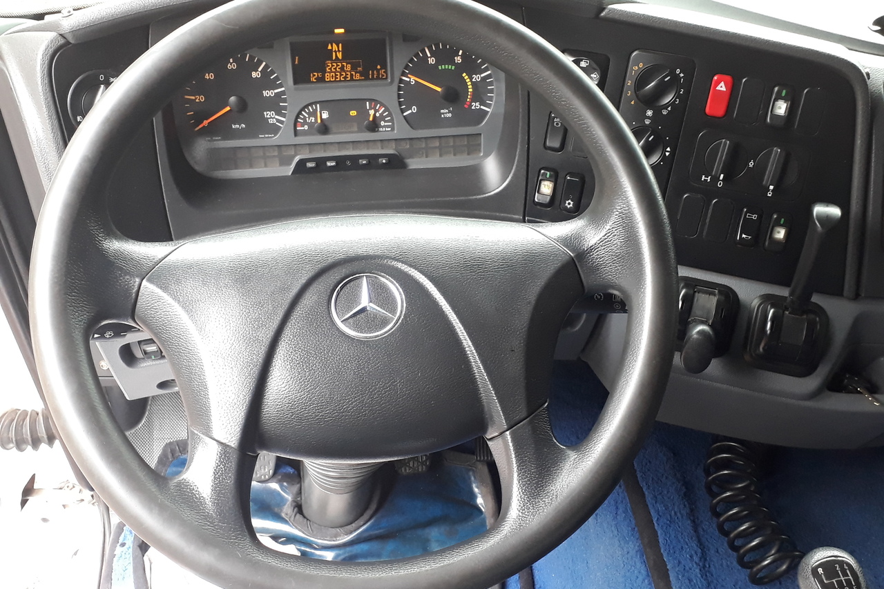 Mercedes Benz Axor 2544 - 09/09 8