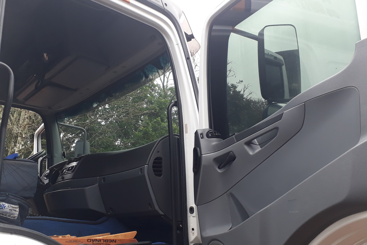 Mercedes Benz Axor 2544 - 09/09 14
