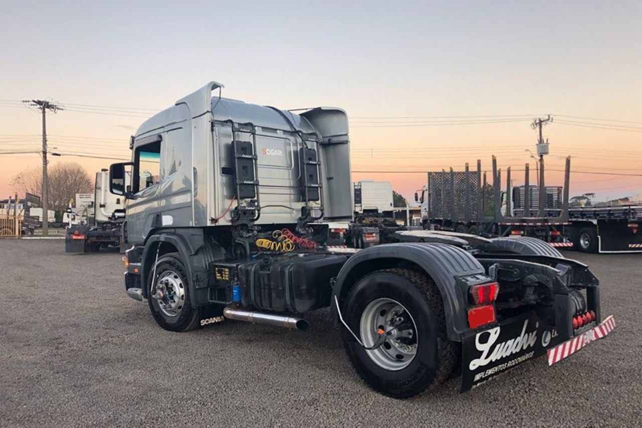 Scania 114 330 - 02/02 5