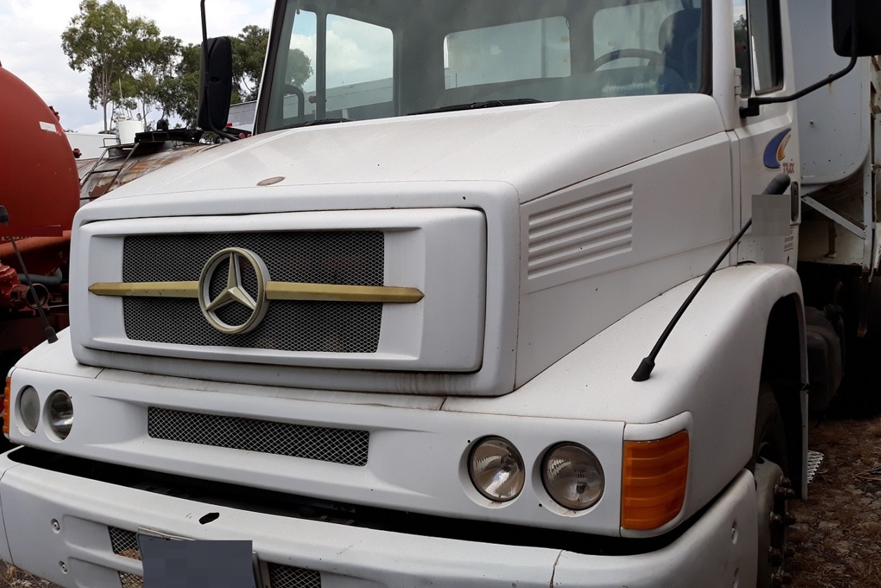 Mercedes Benz MB 1622 - 04/04 4