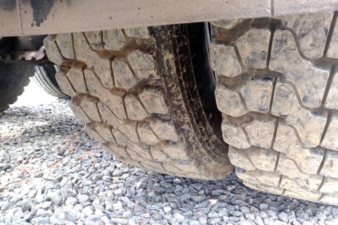 Mercedes Benz Axor 2540 - 06/06 10