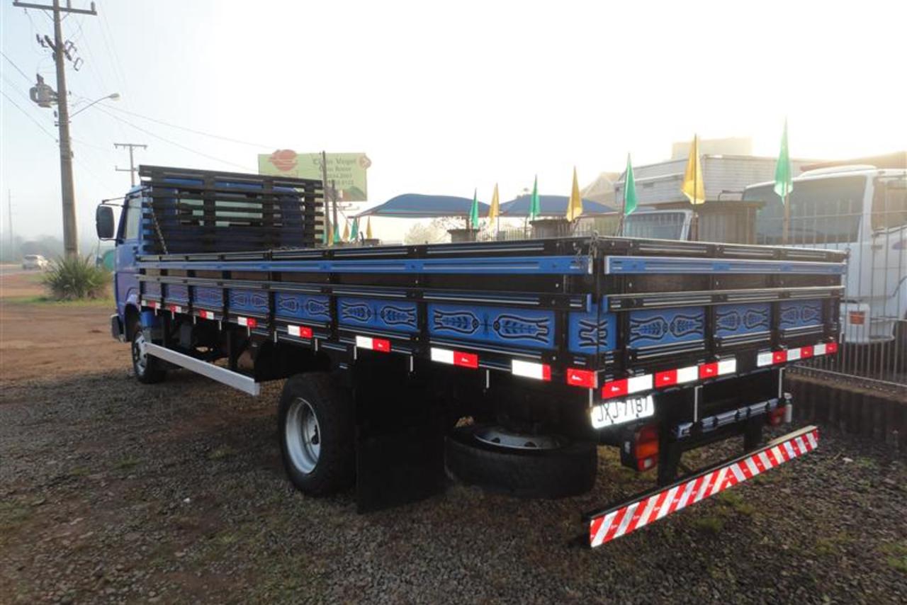 Volkswagen 8 150 - 05/06 4