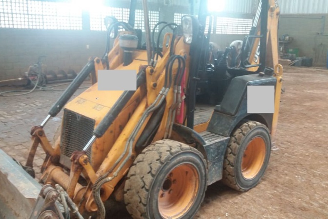 JCB 1CX - 12/12 4