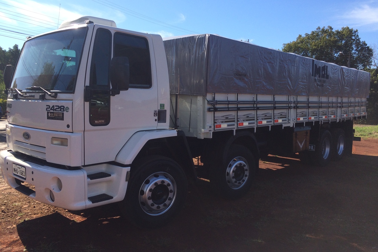 Ford Cargo2428 - 10/10 2