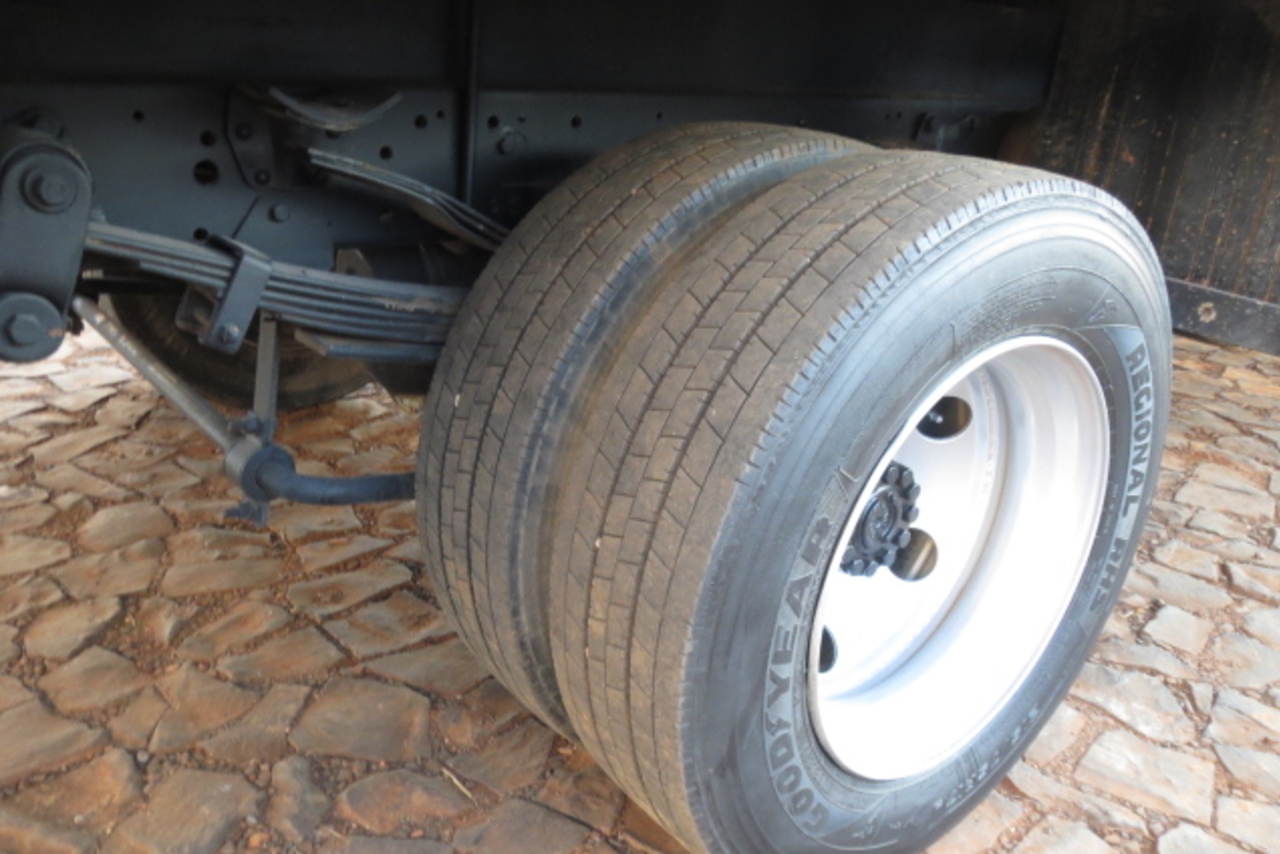 Volkswagen 8 150 - 11/12 10