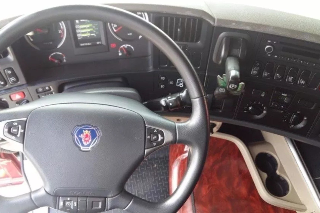 Scania R440 - 16/16 7