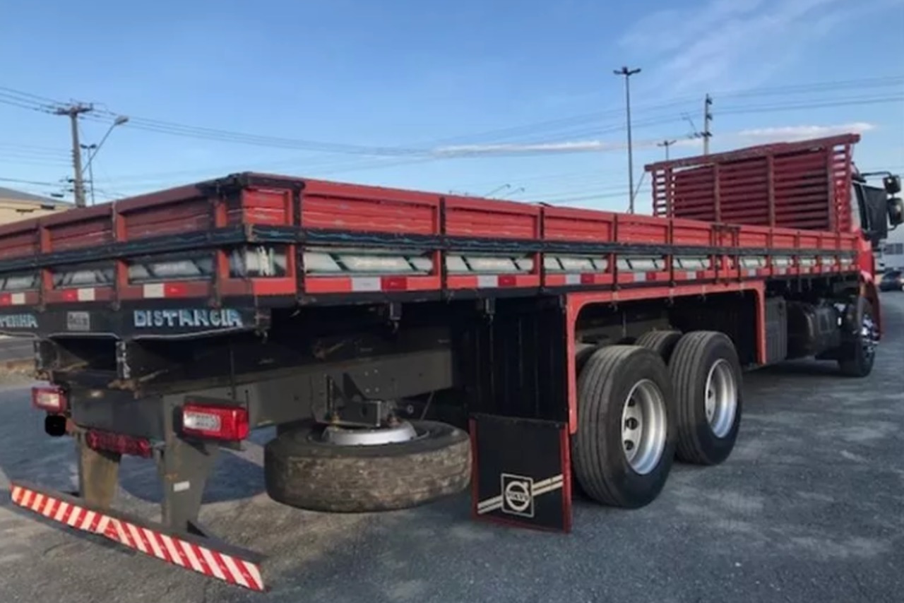 Volvo VM 270 - 15/15 4