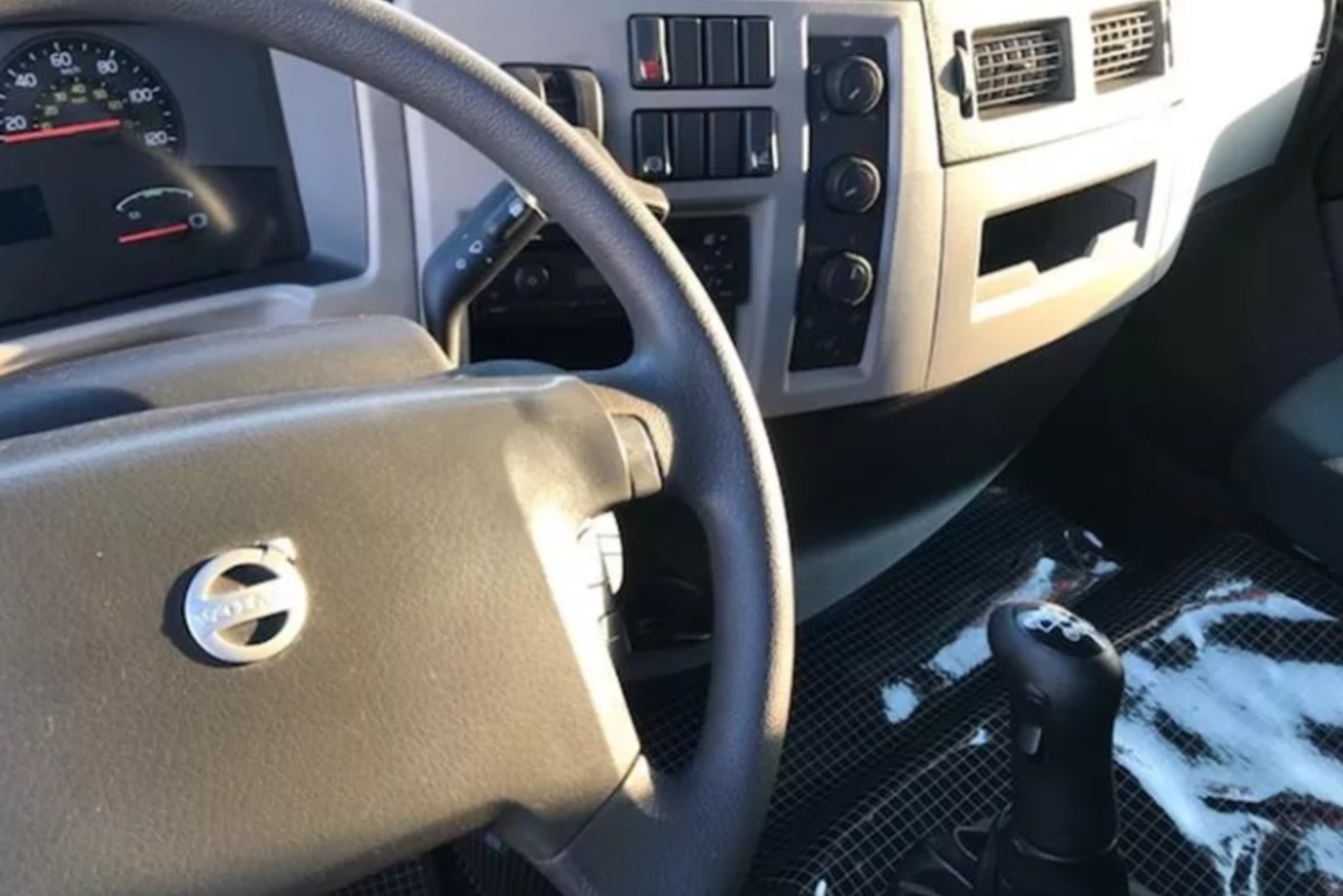 Volvo VM 270 - 15/15 6