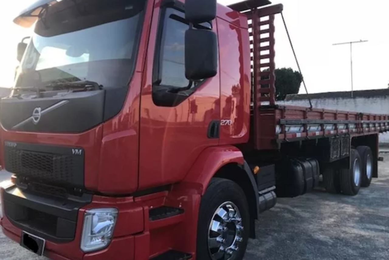 Volvo VM 270 - 15/15 10