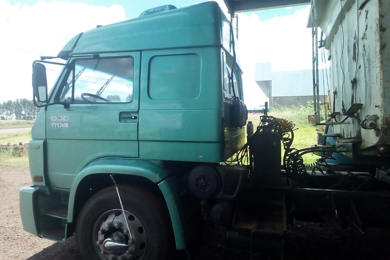 Volkswagen VW 18310 - 05/05 3